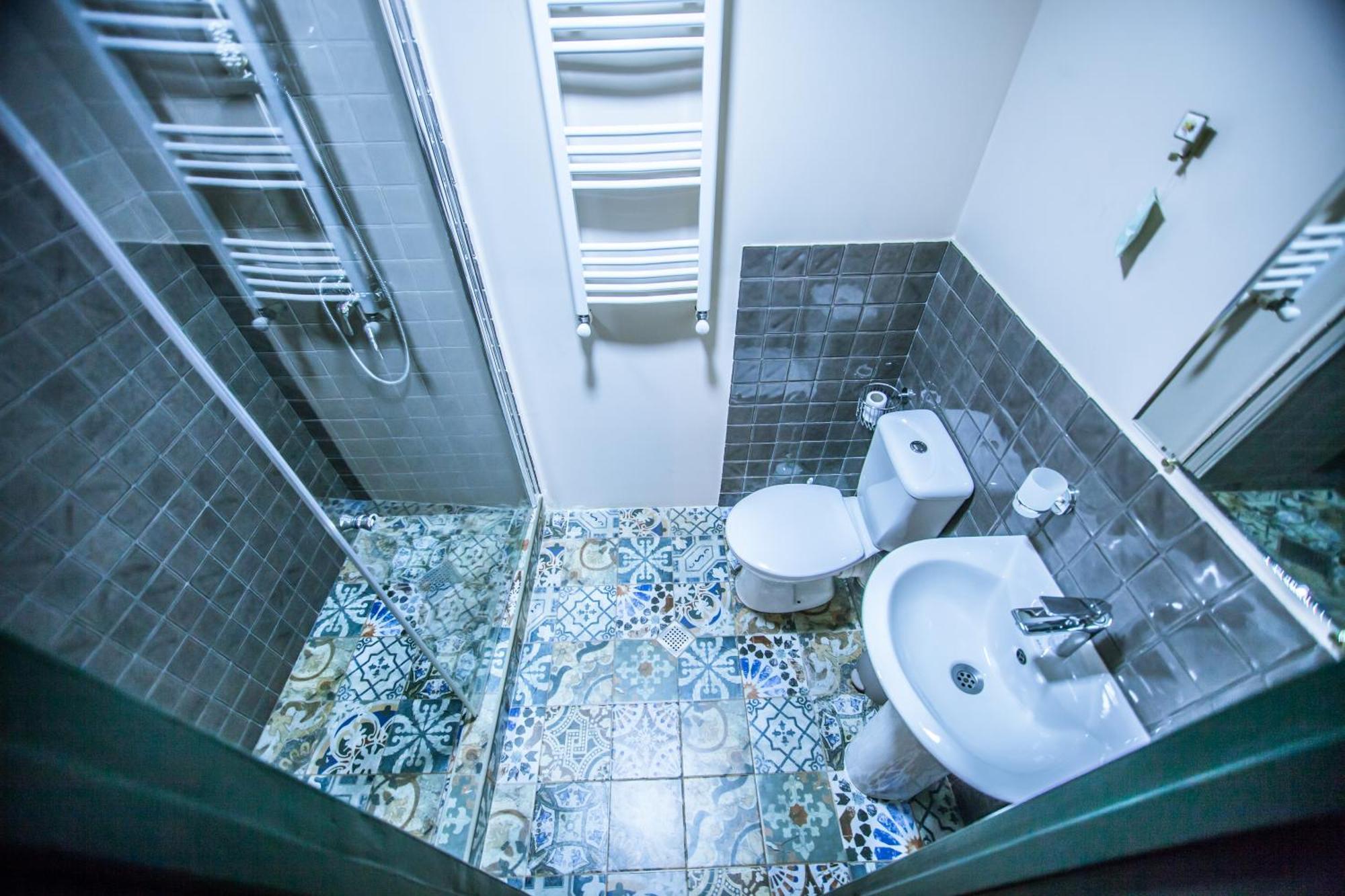 Home 12 Tbiliszi Kültér fotó
