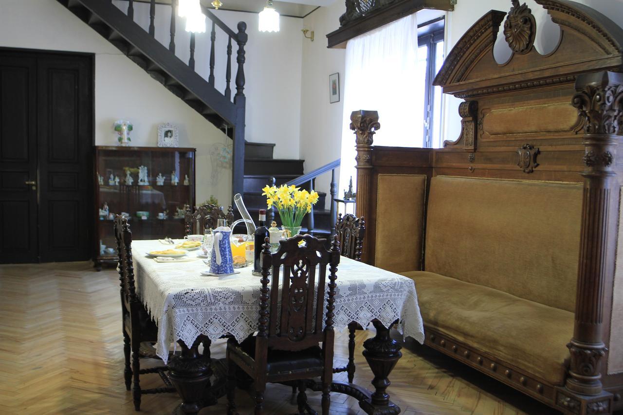 Home 12 Tbiliszi Kültér fotó