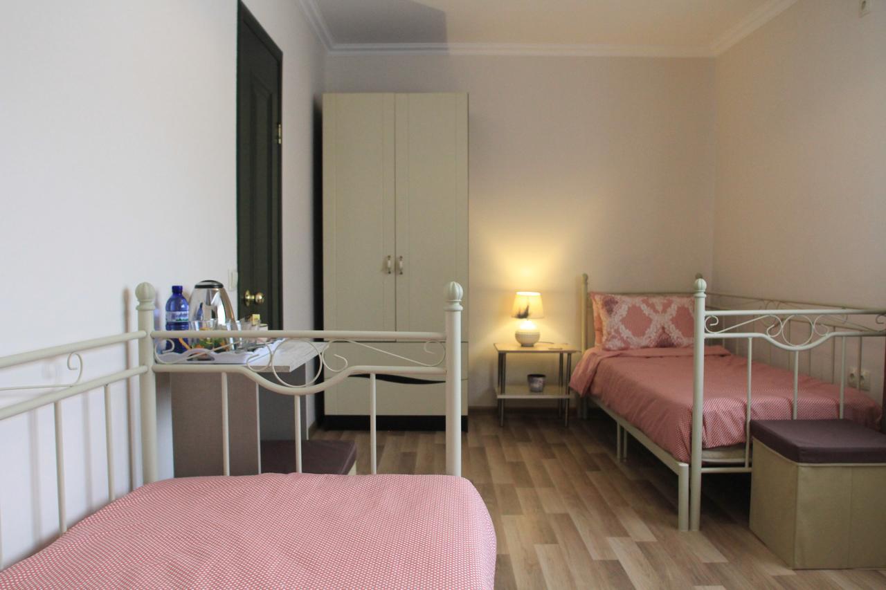 Home 12 Tbiliszi Kültér fotó