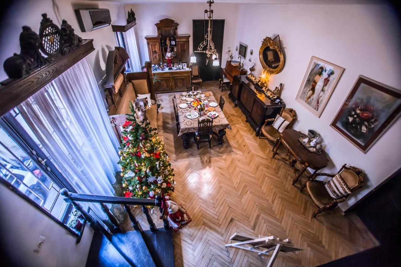 Home 12 Tbiliszi Kültér fotó