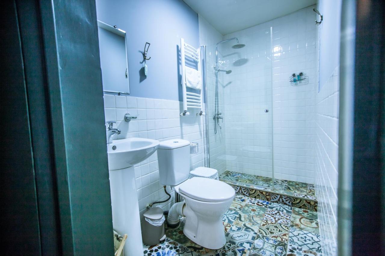 Home 12 Tbiliszi Kültér fotó